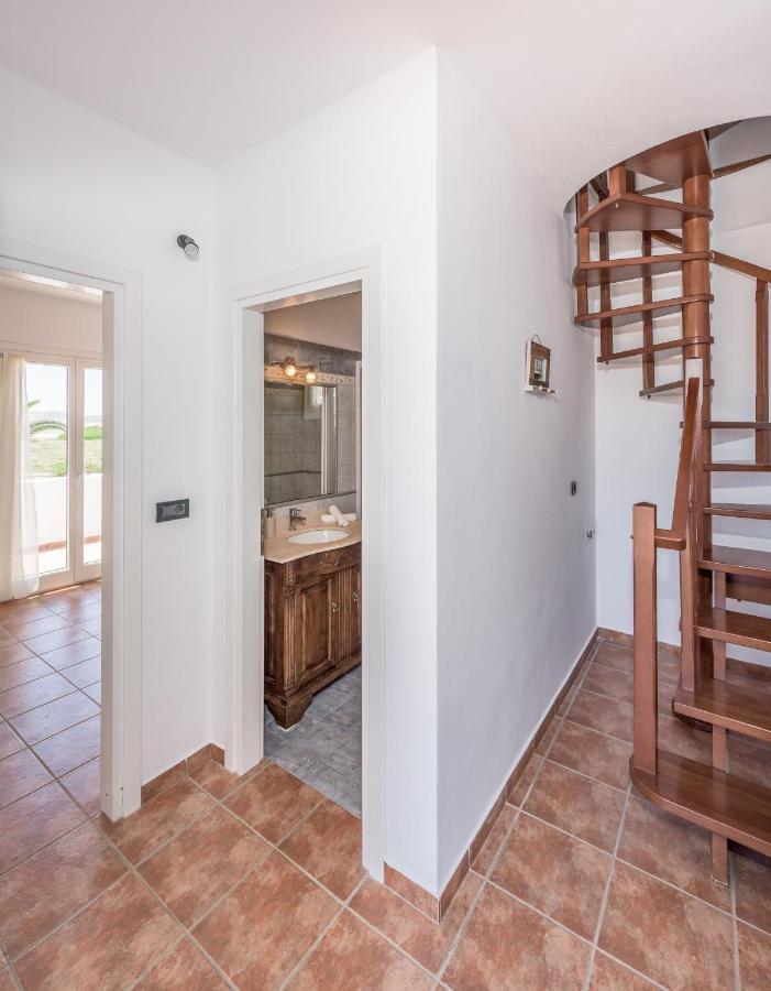 Akitos Maisonette Adamantas  Екстериор снимка