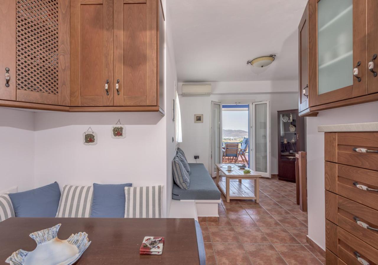 Akitos Maisonette Adamantas  Екстериор снимка